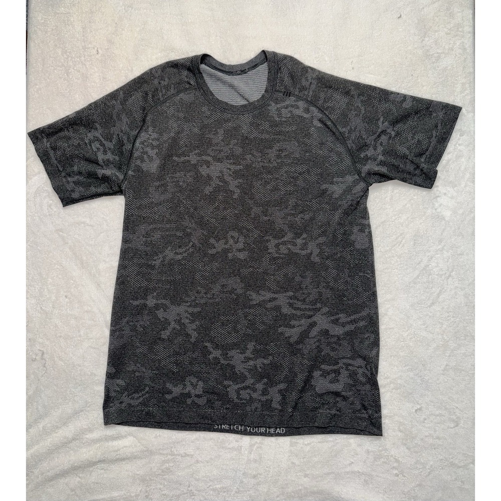Lululemon Metal Vent Mesh Active Top T-shirt Crewneck Running Camo Grey L